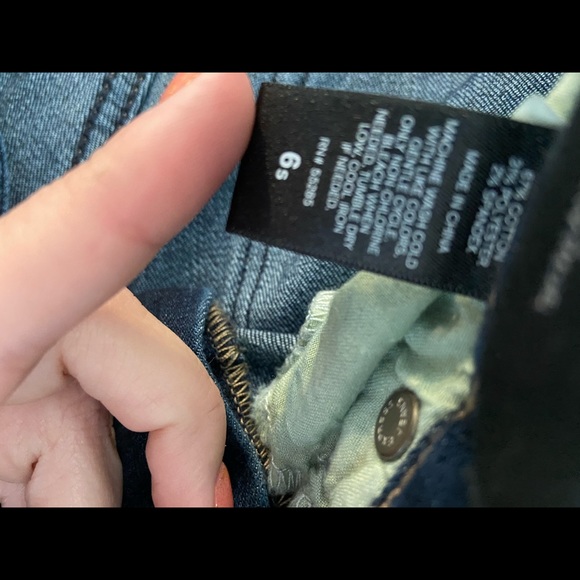 Jeans - Picture 4 of 4